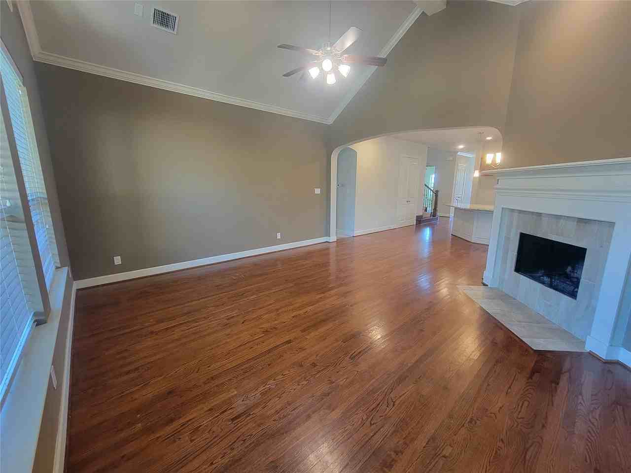 1023 Winter Fire Way - Photo 5 of 23