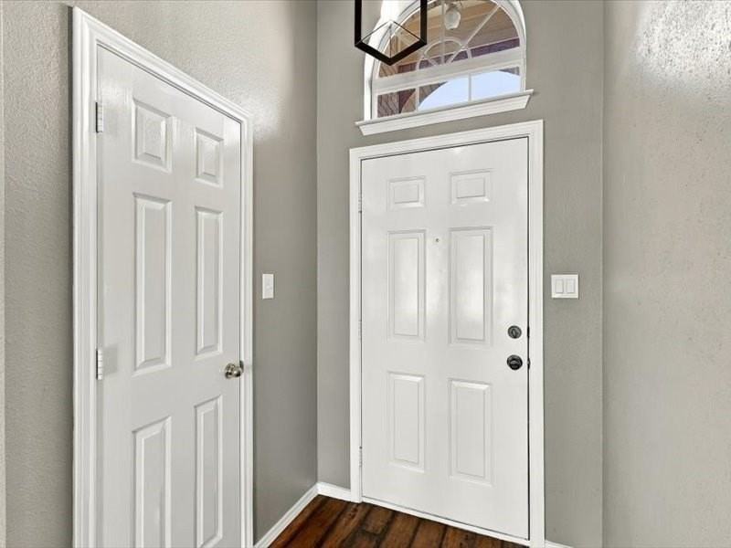 3709 Staghorn Cir N - Photo 4 of 23