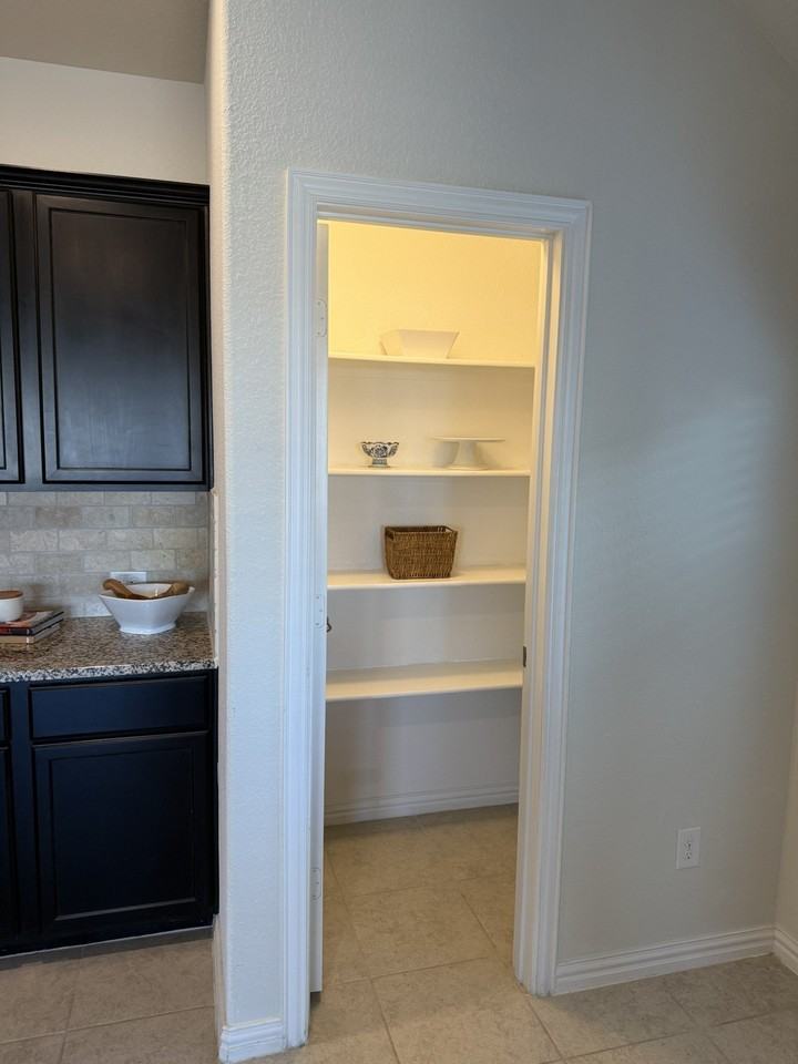 8529 Grand Oak Rd - Photo 5 of 40