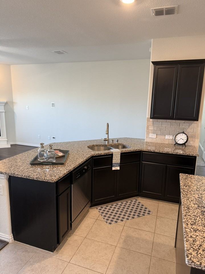 8529 Grand Oak Rd - Photo 6 of 40