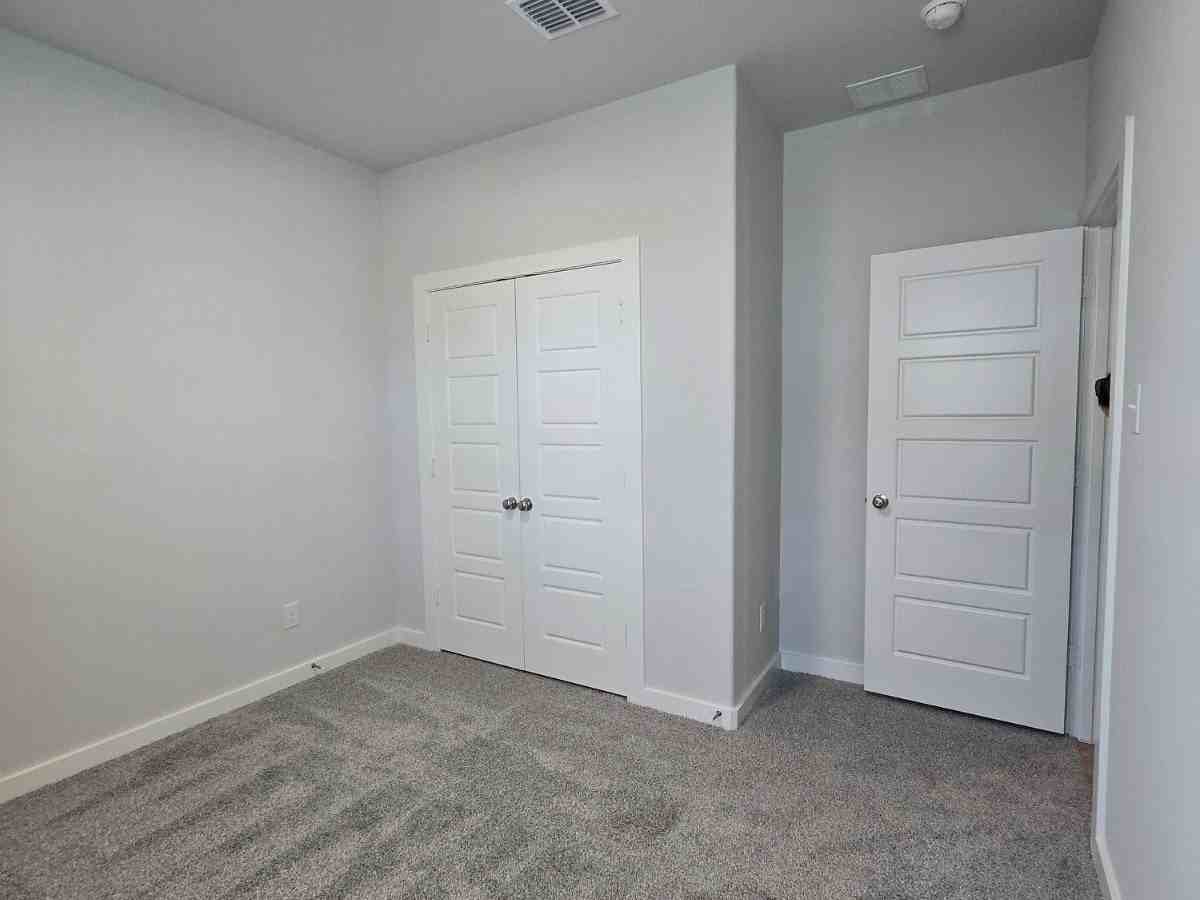841 Rockcloud Dr - Photo 6 of 31
