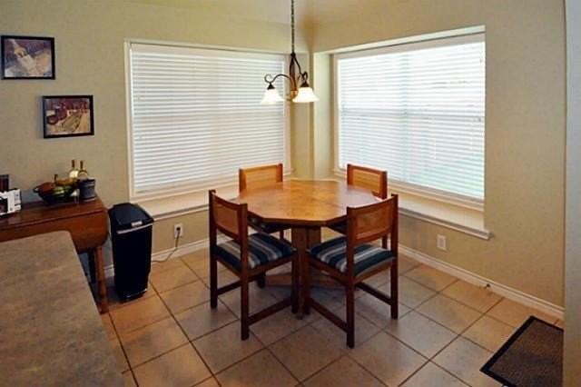 503 Dartmoor Dr - Photo 4 of 7