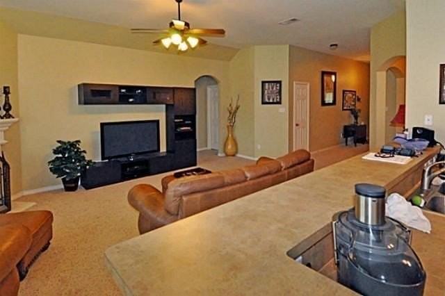 503 Dartmoor Dr - Photo 5 of 7