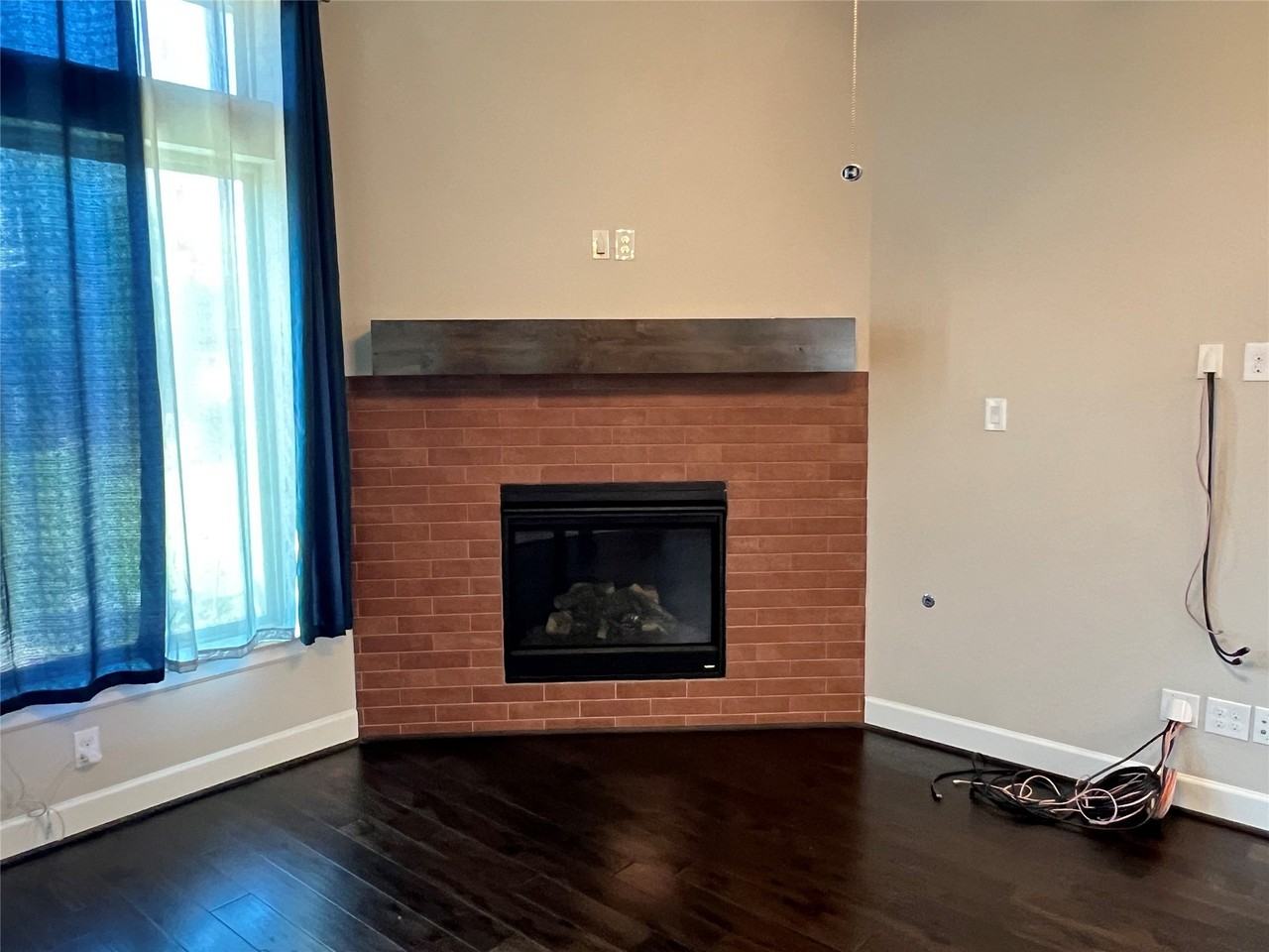 4959 Gleneagle Dr - Photo 3 of 38