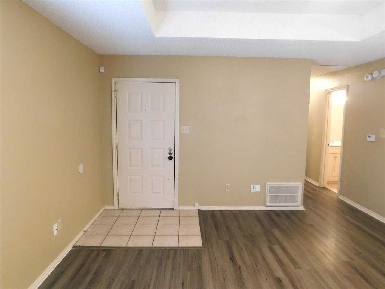 9792 Windy Ridge Rd - Photo 3 of 17