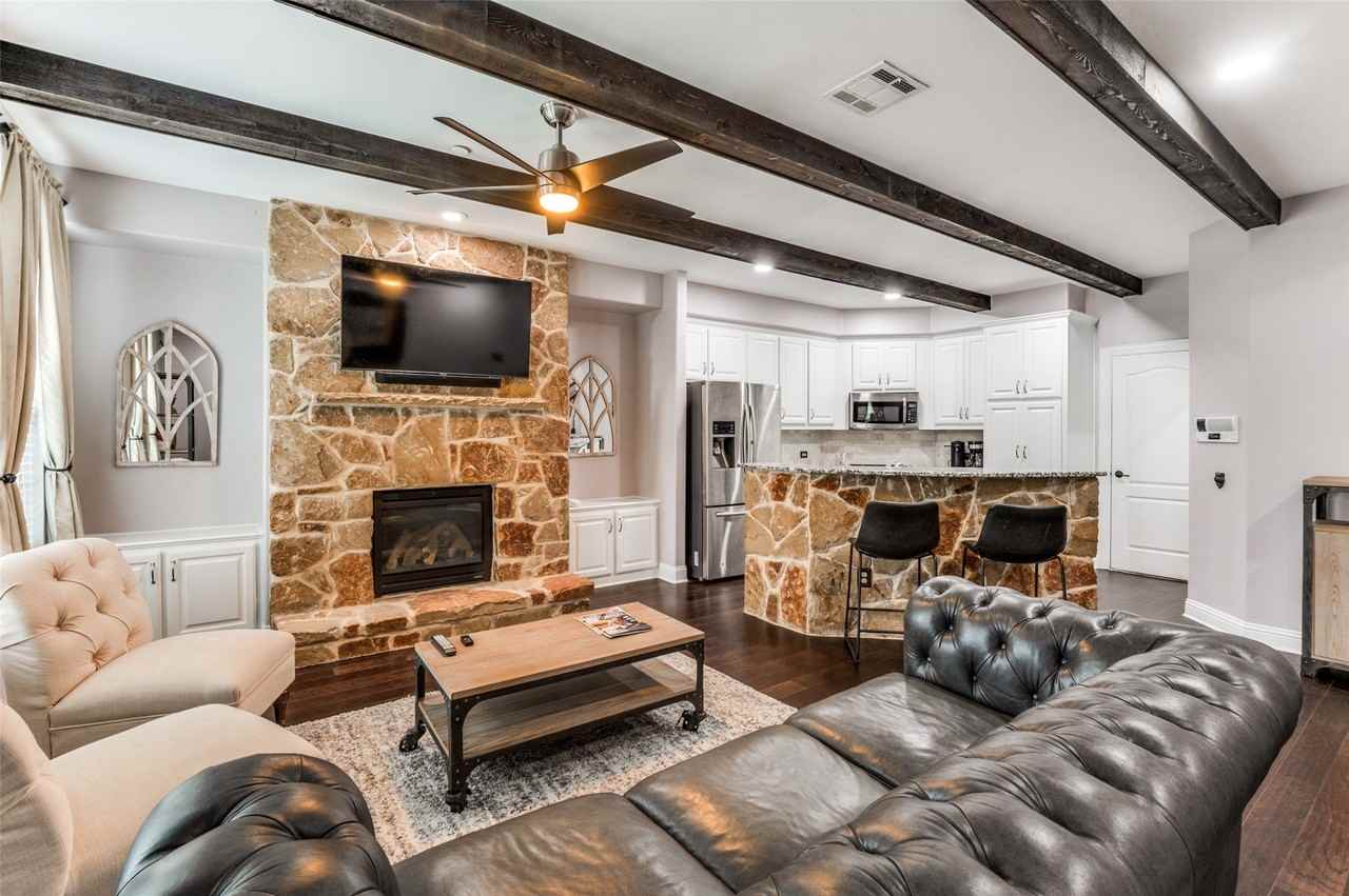 5707 Headquarters Dr - Photo 7 of 31