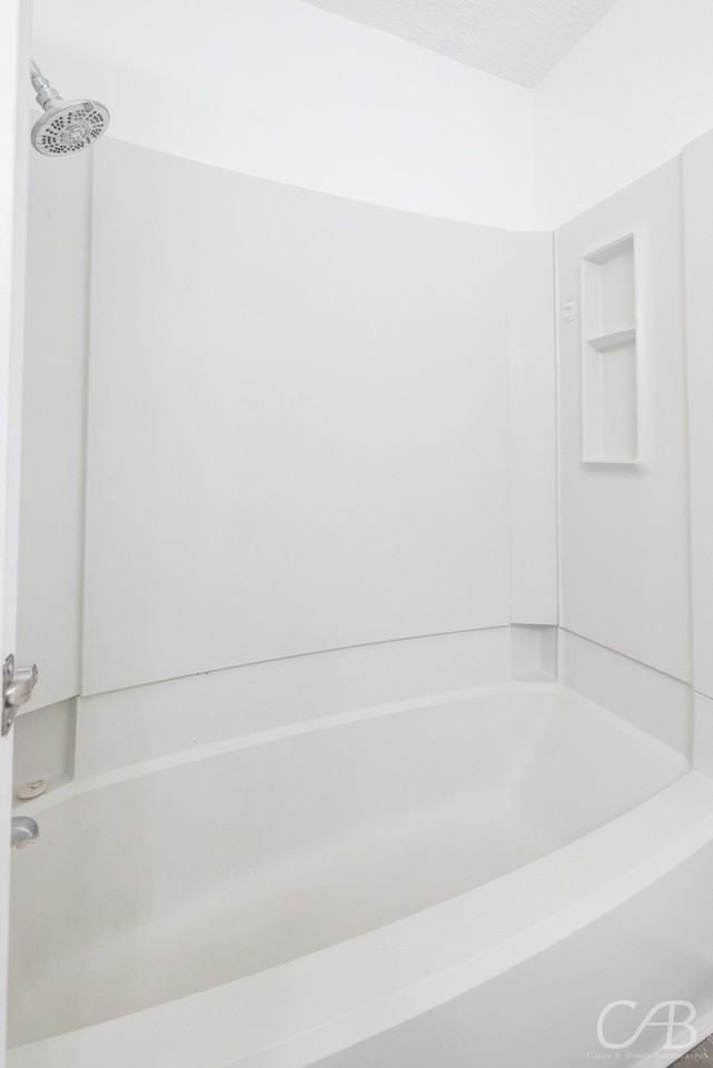 1303 Yeomans Rd - Photo 3 of 18