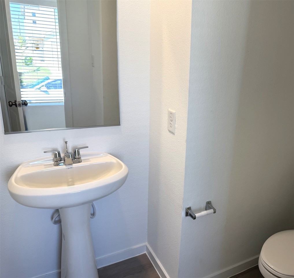 4241 Brumby Rd - Photo 4 of 21
