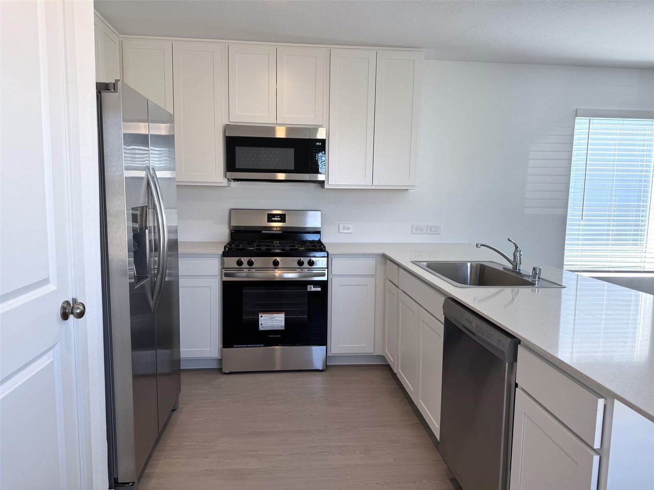 4241 Brumby Rd - Photo 6 of 21