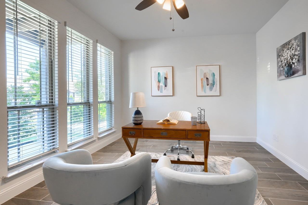 1312 Arrowwood Dr - Photo 4 of 40