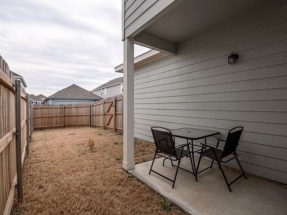 5632 Shore Point Trl - Photo 3 of 20