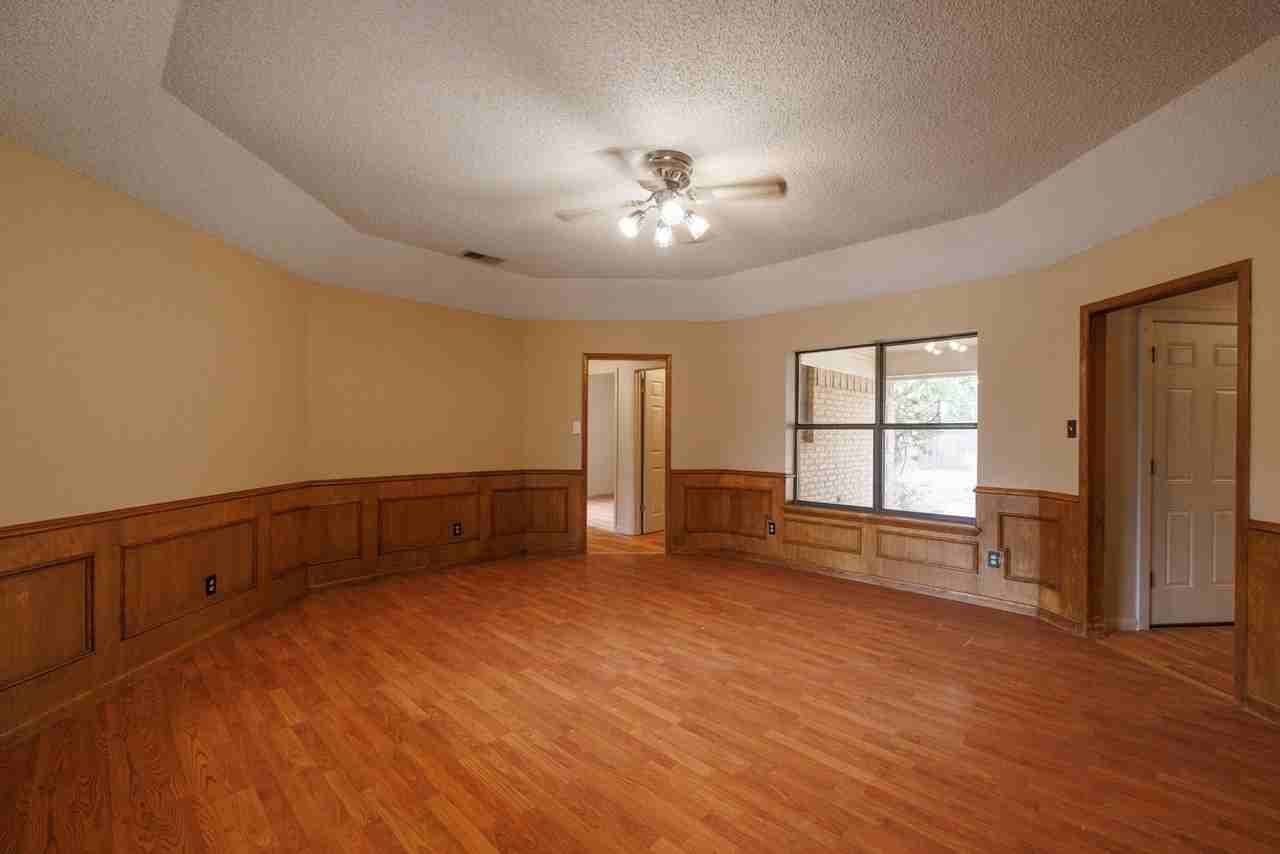4510 Pamela Dr - Photo 2 of 40