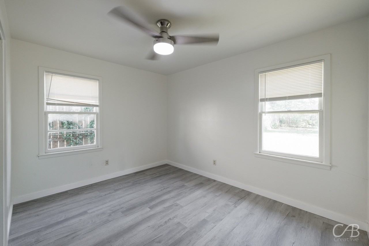 2121 Parramore St - Photo 5 of 32