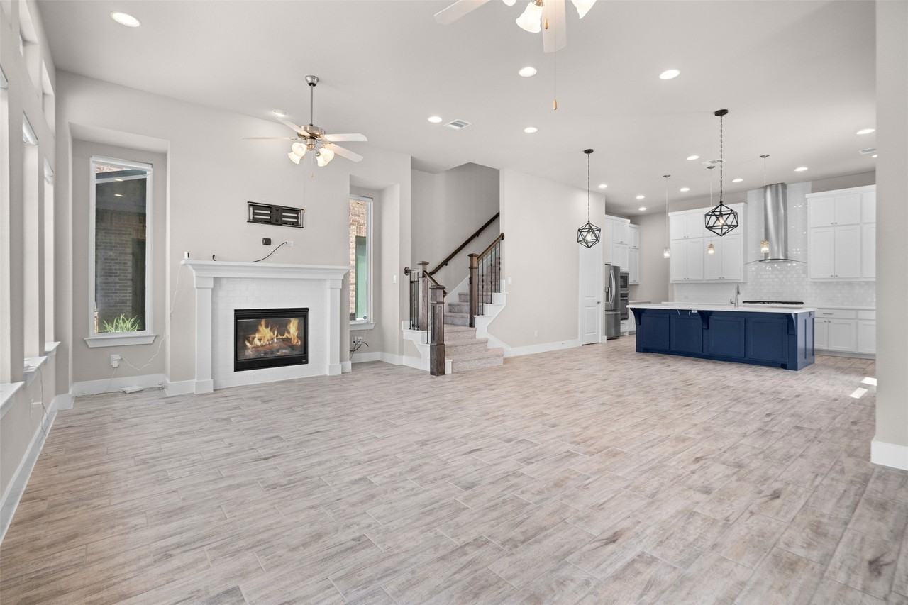 8091 Sunflower Ln - Photo 5 of 30
