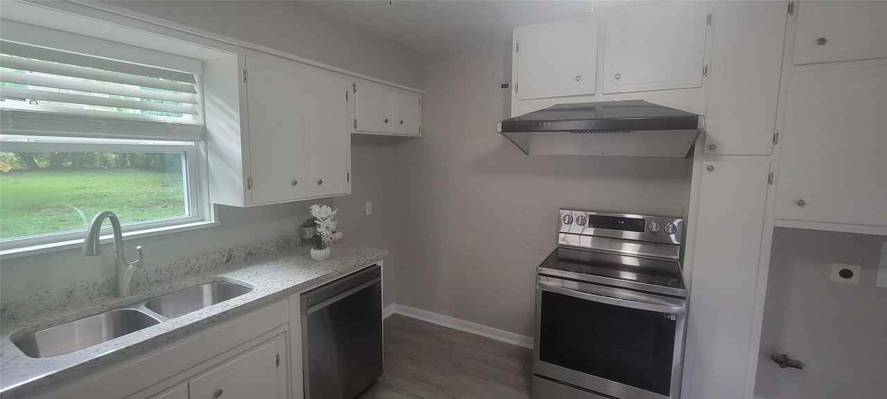 716 N Cummings Dr - Photo 7 of 15