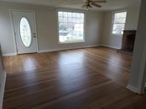 2505 Earl Ln - Photo 3 of 24