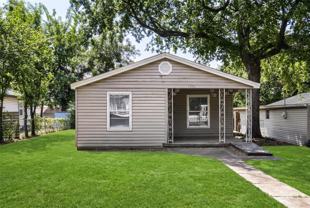 1050 Dubois St - Photo 1 of 1
