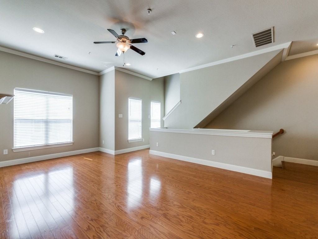 1620 Carpenter Dr - Photo 5 of 25