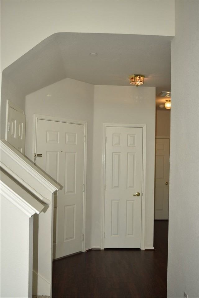 8617 Heather Ridge Dr - Photo 3 of 29
