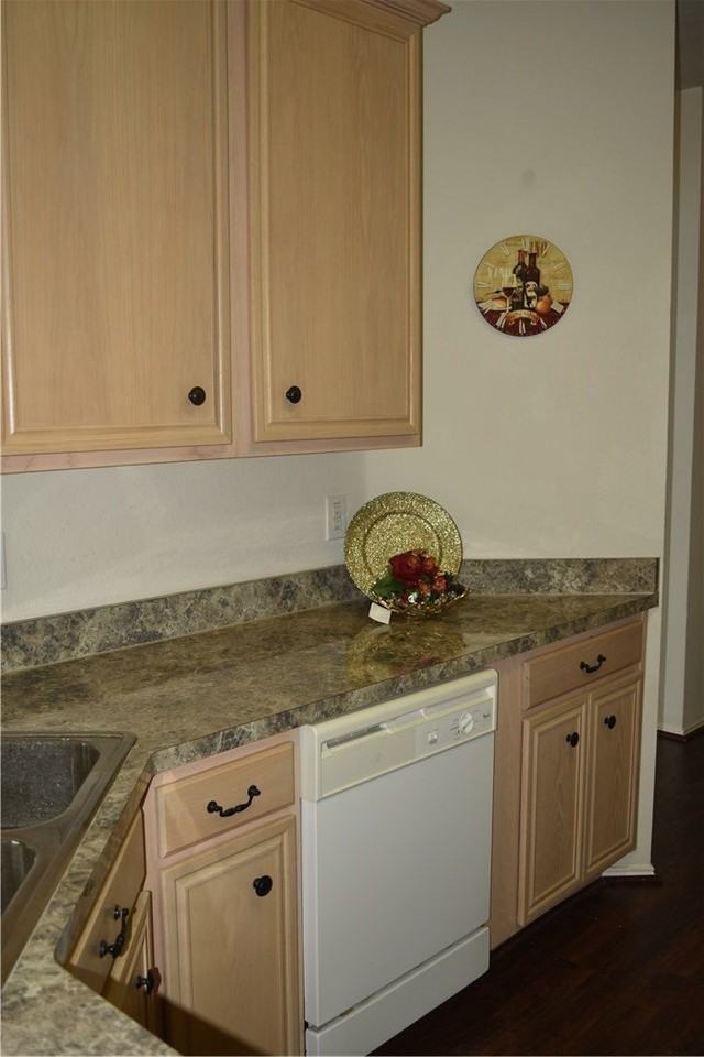 8617 Heather Ridge Dr - Photo 4 of 29
