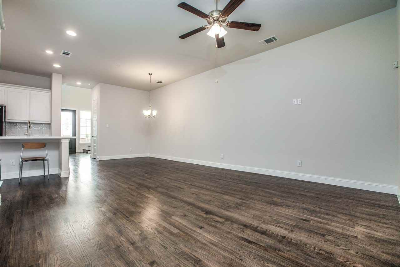 4944 Mckinney Hollow Dr - Photo 4 of 25