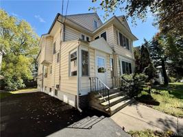 featured image of 1205 Lancaster Ave