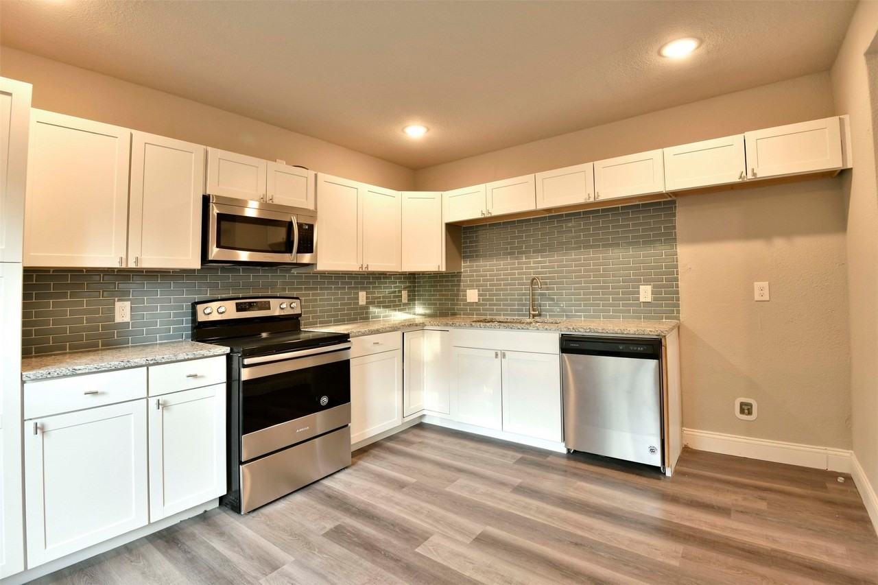 814 N Kentucky St - Photo 5 of 13