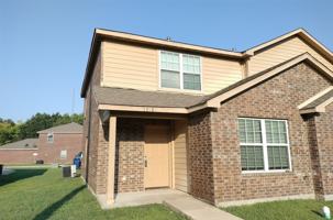 featured image of 1712 S Waco St
