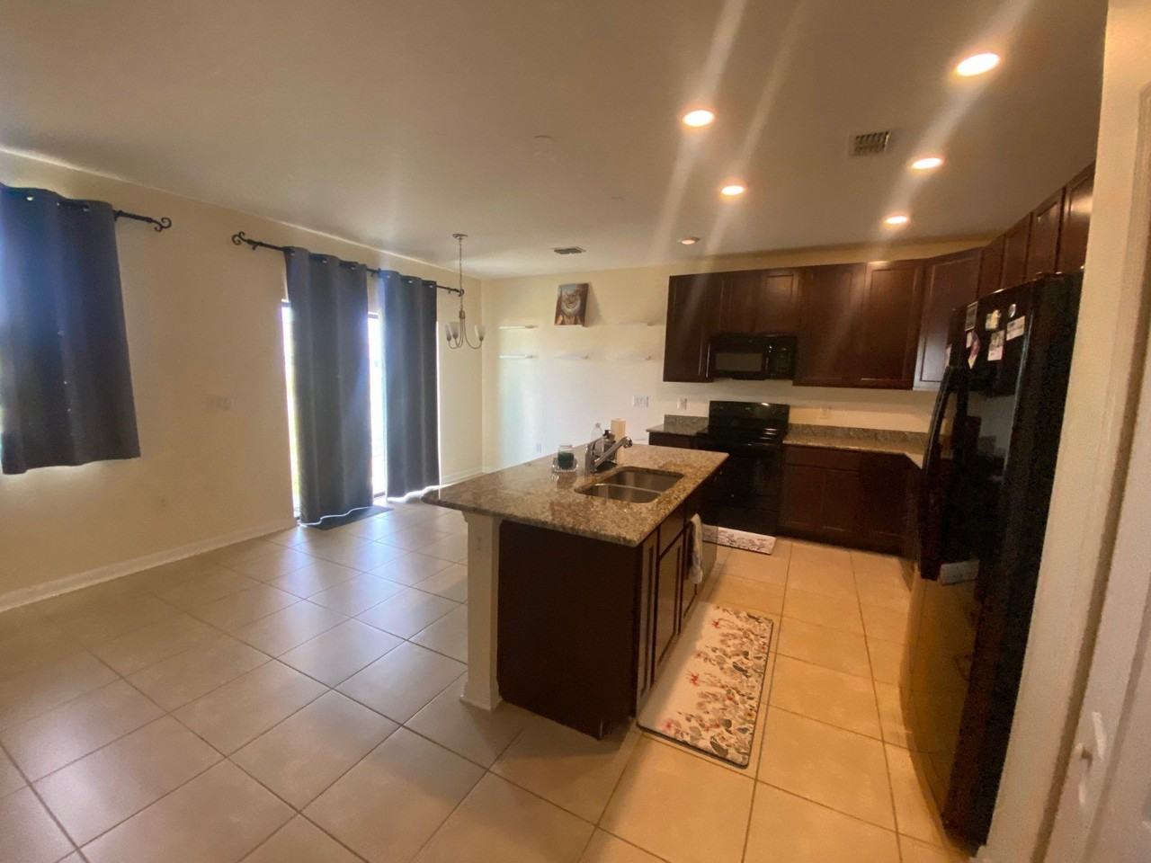 3826 Wayfarer Way - Photo 5 of 38