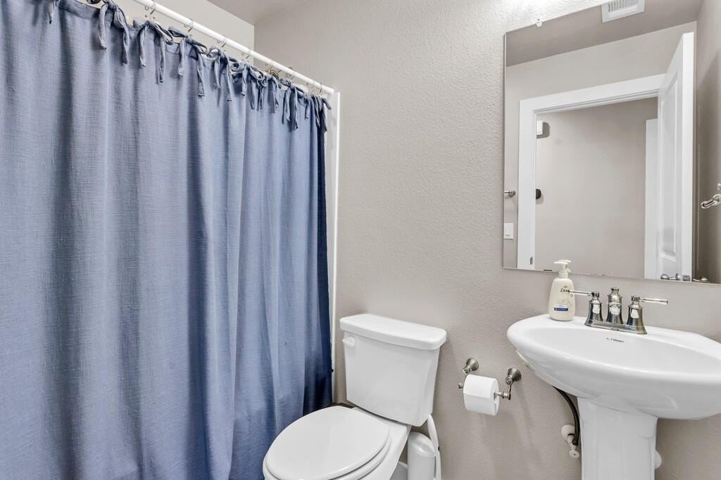 4802 Kimber St - Photo 3 of 21