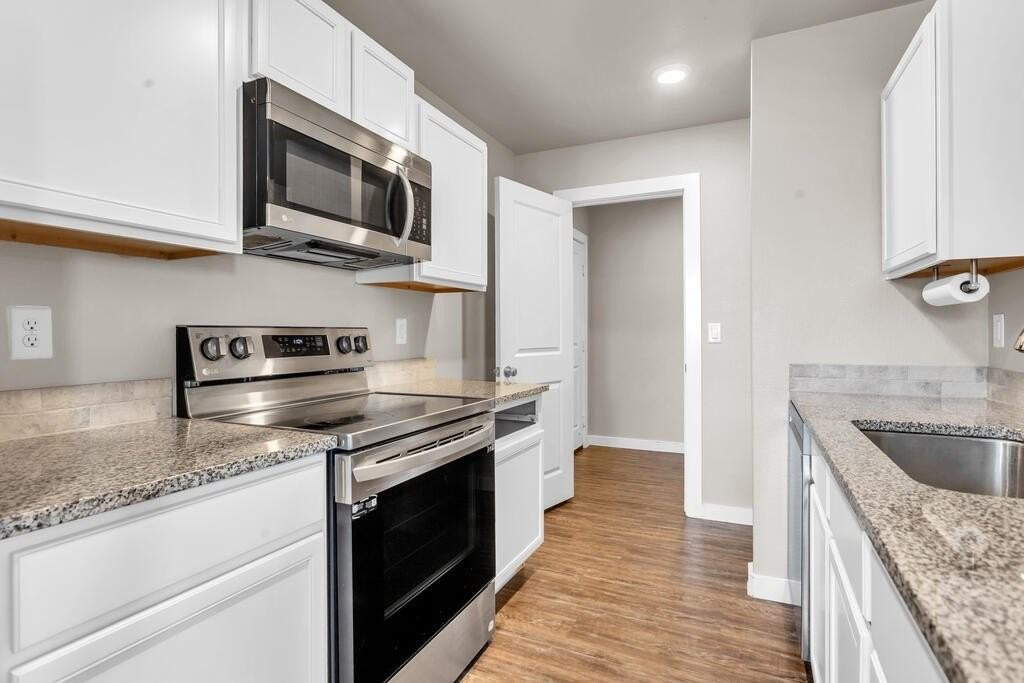 4802 Kimber St - Photo 7 of 21