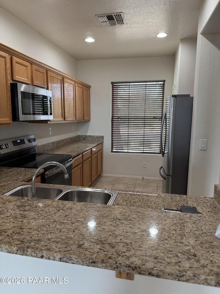 2501 W Lewis And Clark Trl - Photo 5 of 14