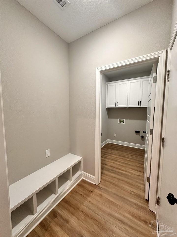 1017 N 60th Ave - Photo 6 of 19