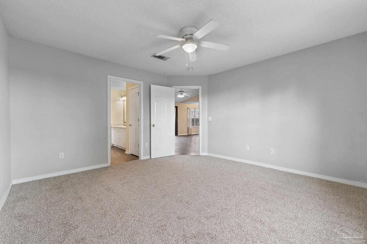 2133 Antillies Dr - Photo 7 of 29