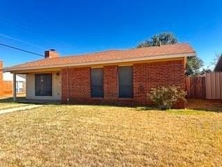 312 Woodcrest Dr - Photo 5 of 45