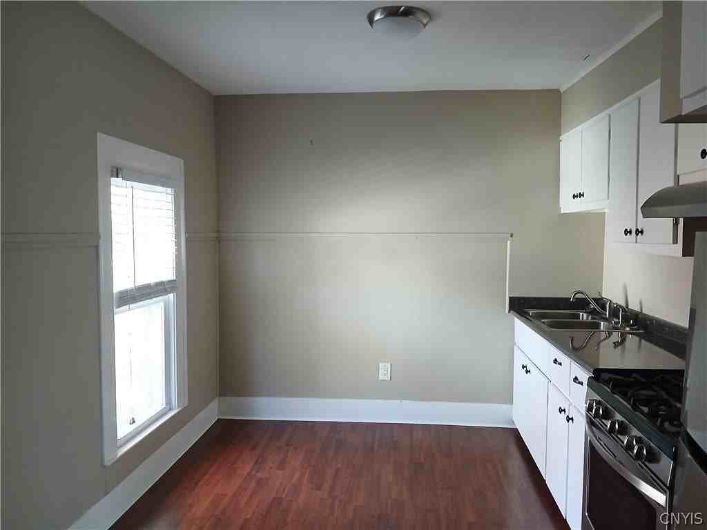 39 Varick St - Photo 4 of 10