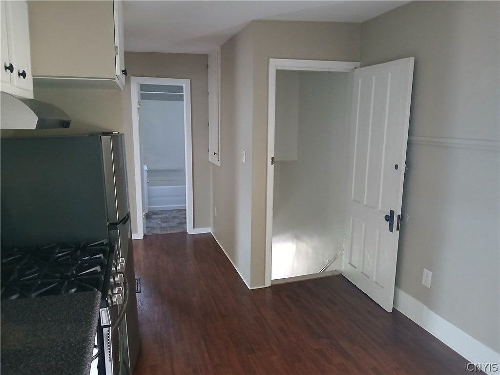 39 Varick St - Photo 6 of 10