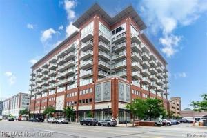 featured image of 350 N Main St #704