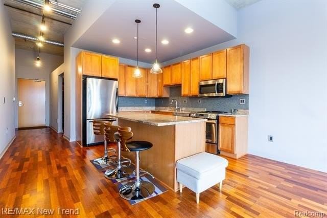 350 N Main St #704 - Photo 7 of 24