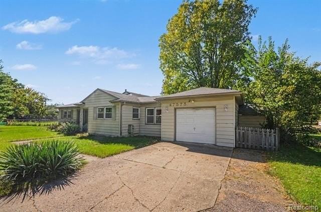 47575 Shelby Rd - Photo 2 of 17