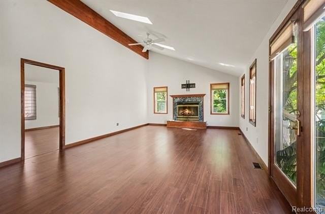 47575 Shelby Rd - Photo 4 of 17