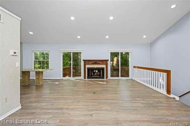7332 Meadowridge Cir - Photo 4 of 35