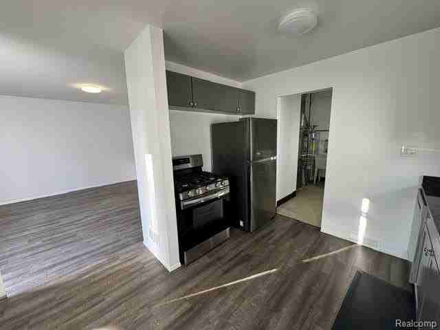 2025 Leitch Rd - Photo 4 of 9