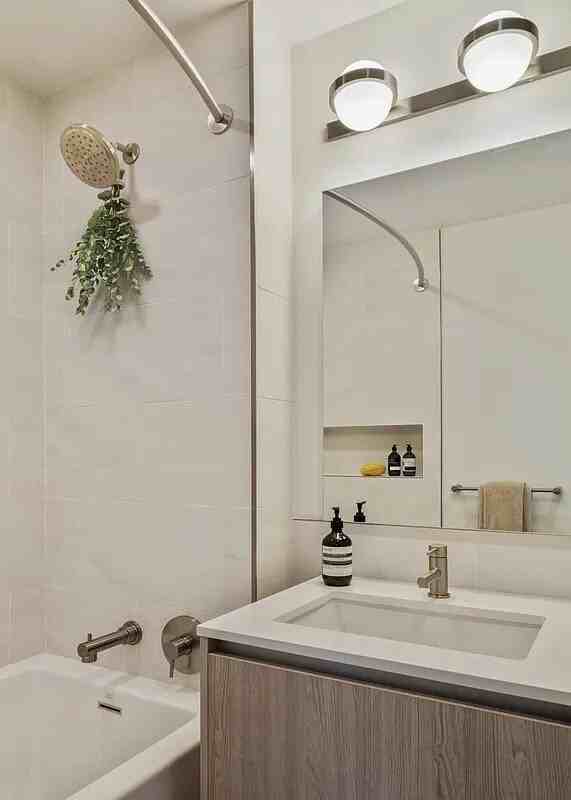 54 Crown St - Photo 5 of 10