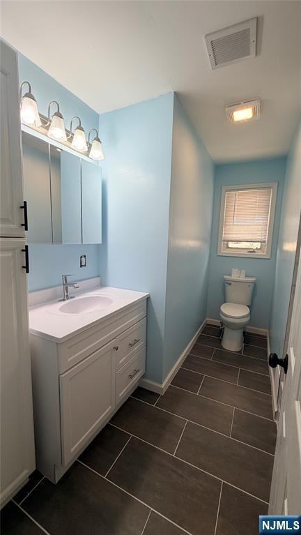 47 Cleveland St - Photo 4 of 15