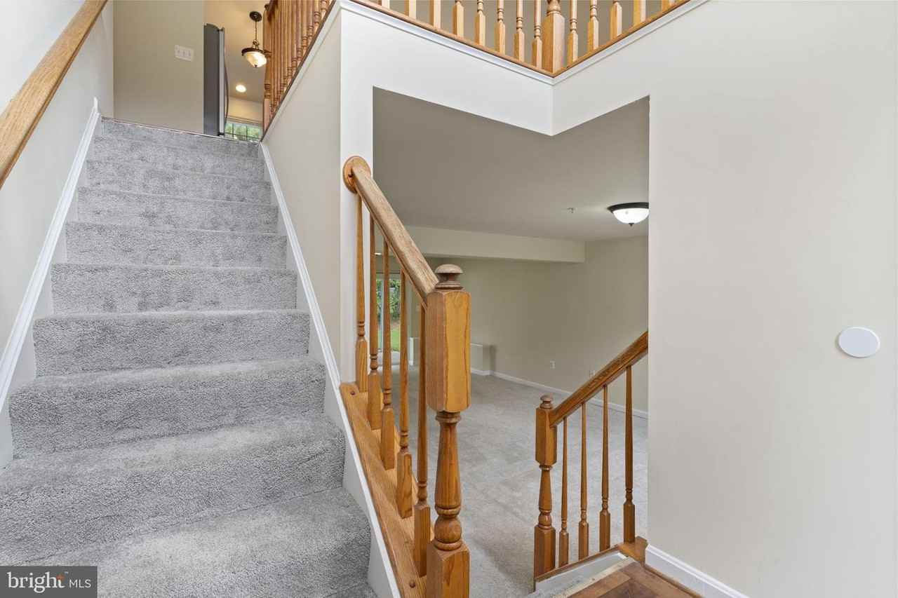20851 Autumn Mill Ct - Photo 3 of 36
