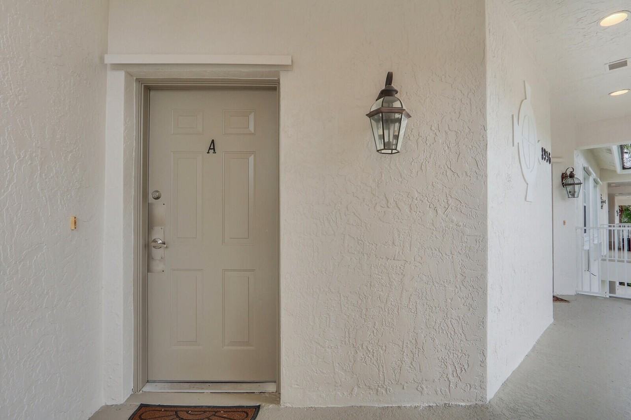 8936 Sandshot Ct #A - Photo 2 of 31