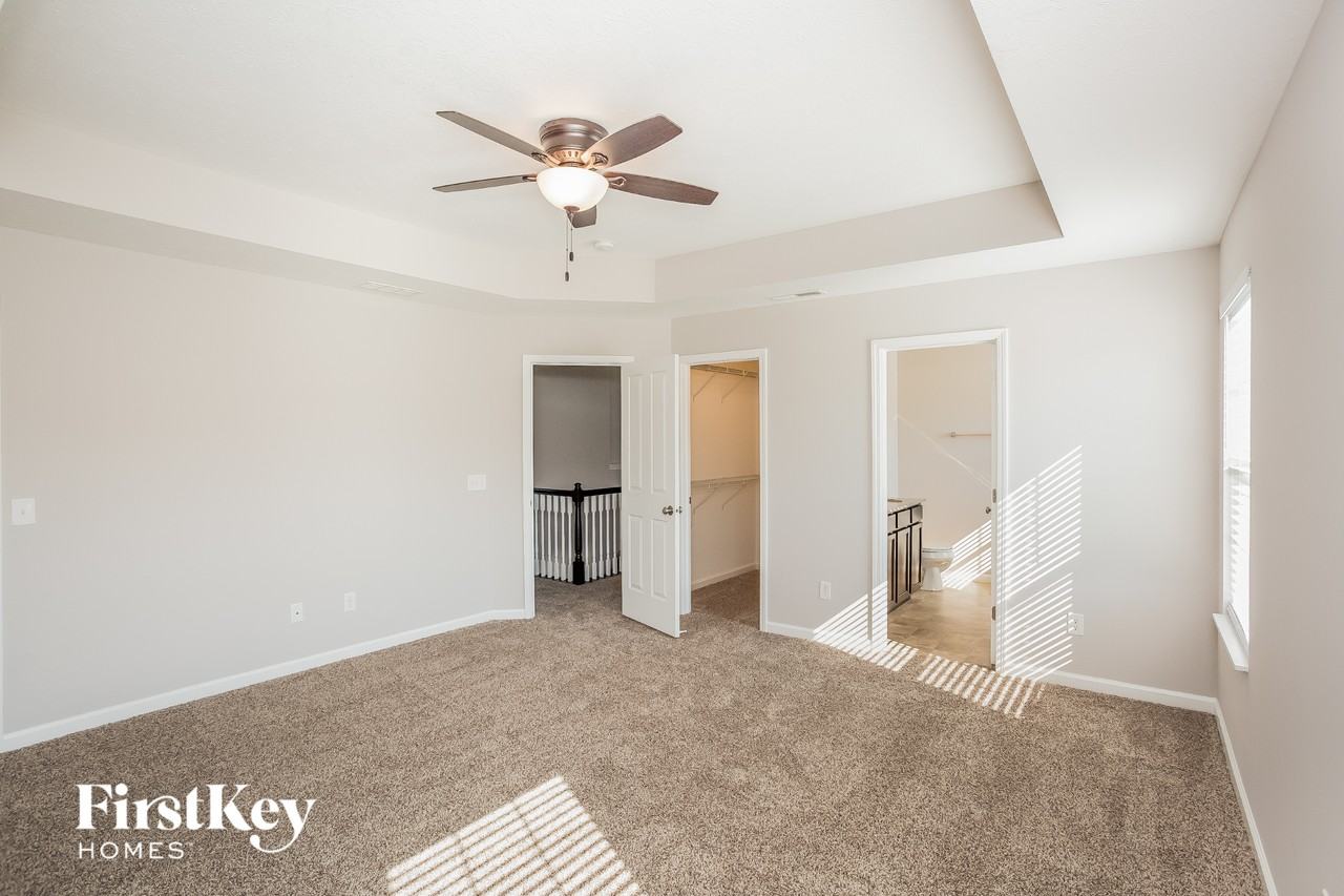 5201 Montevideo Dr - Photo 6 of 15