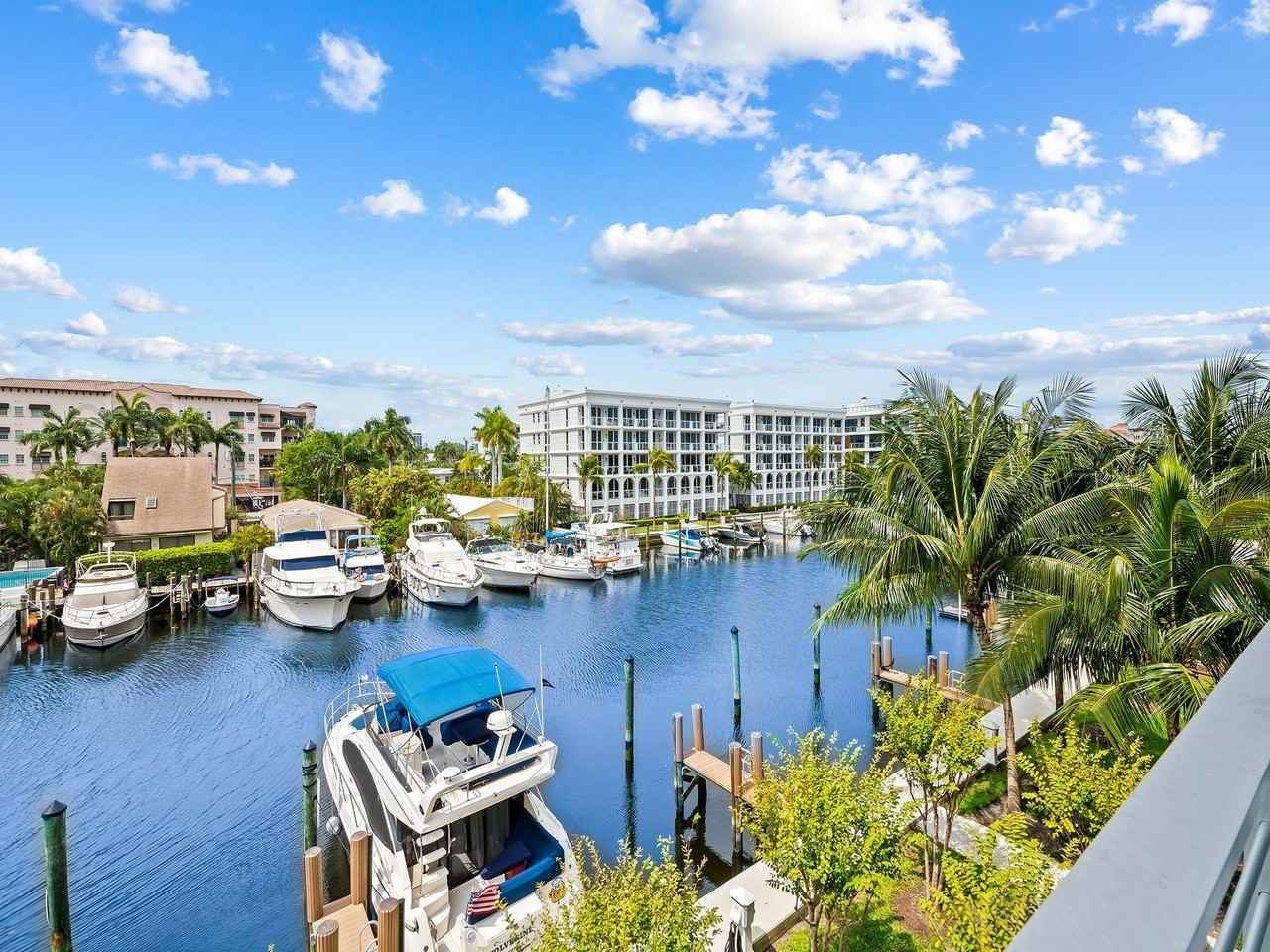 21 Isle Of Venice Dr - Photo 2 of 44