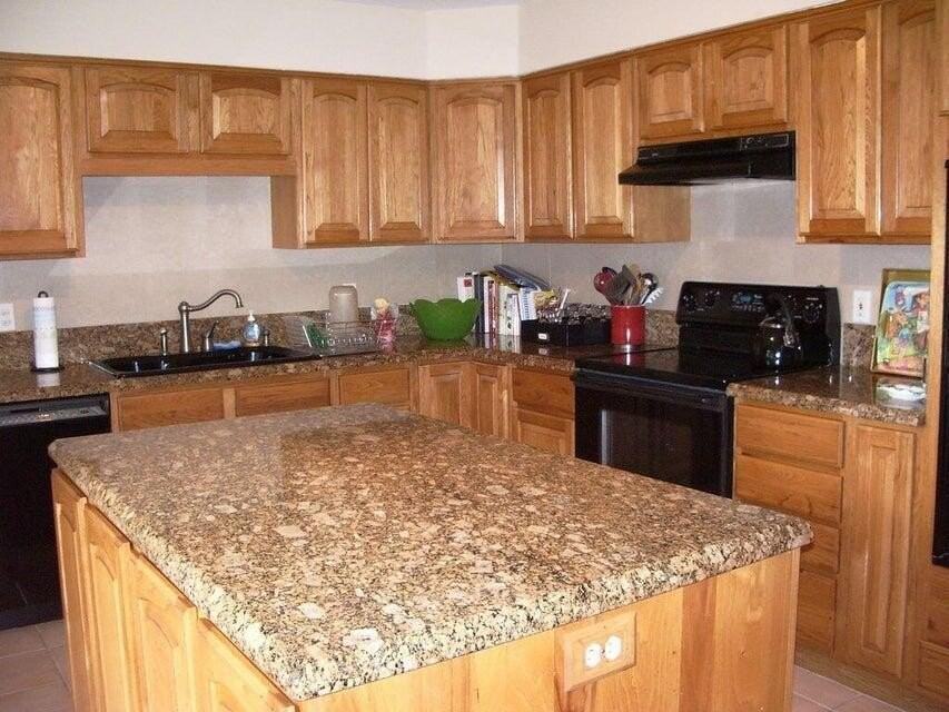 1420 Ocean Way Drive #14D - Photo 4 of 34